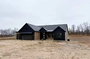 7769 96th St SE, Alto, MI 49302 - Photo 2