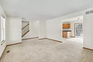 6331 Layton Rd, Fowlerville, MI 48836 - Photo 6