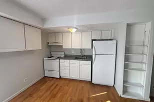 3522 Kenbrooke Ct, Kalamazoo, MI 49006 - Photo 4