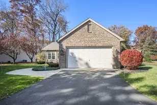 7795 W St Andrews Cir, Portage, MI 49024 - Photo 4