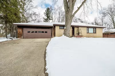 1313 South Street, Niles, MI 49120 - Photo 2