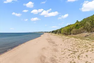 371 Dunegrass Cir Dr, Saugatuck, MI 49453 - Photo 60