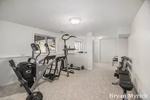 921 Meadow Ridge Dr, Holland, MI 49424 - Photo 30