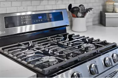 8450 W Tamarack Road, Lakeview, MI 48850 - Photo 12