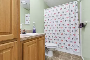 64325 Prairie River Rd, Sturgis, MI 49091 - Photo 18