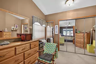 106 Hilltop Ct, Brooklyn, MI 49230 - Photo 18