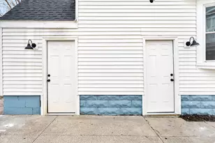 1754 Godfrey Ave SW, Wyoming, MI 49509 - Photo 46