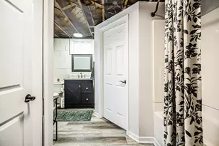 731 Taylor St, Chelsea, MI 48118 - Photo 42