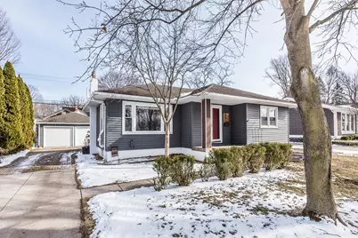 731 Taylor Street, Chelsea, MI 48118 - Photo 1