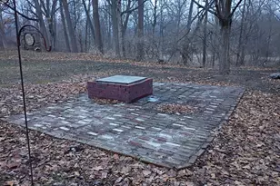 20411 Angling St, Livonia, MI 48152 - Photo 22