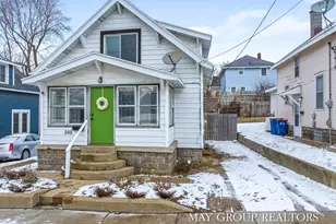 545 Hall St SE, Grand Rapids, MI 49507 - Photo 2