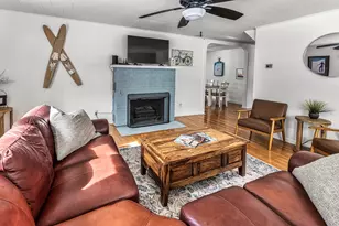 4472 W Higgins Lake Dr, Roscommon, MI 48653 - Photo 20