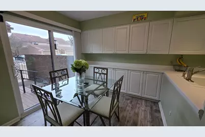 5256 Wright Way E, West Bloomfield, MI 48322 - Photo 4