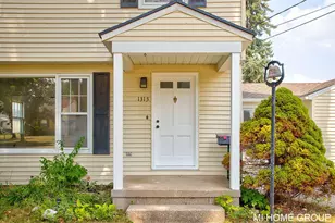 1313 Ellsmere St NE, Grand Rapids, MI 49505 - Photo 8