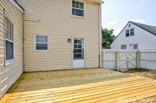 1313 Ellsmere St NE, Grand Rapids, MI 49505 - Photo 6