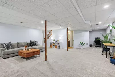 1163 S Lakeside Drive S, Battle Creek, MI 49015 - Photo 18