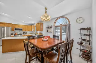 975 Glenwood Ave, Muskegon, MI 49445 - Photo 14