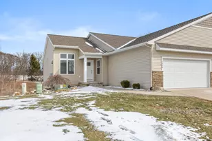 1368 S Village Cir, Kalamazoo, MI 49009 - Photo 1