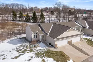 1368 S Village Cir, Kalamazoo, MI 49009 - Photo 32