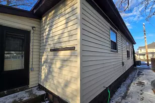 759 Emerald St, Muskegon, MI 49442 - Photo 8