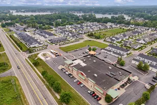 6857 Old Town Sq, Rockford, MI 49341 - Photo 38