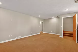 6723 Gran Via Dr NE, Rockford, MI 49341 - Photo 24