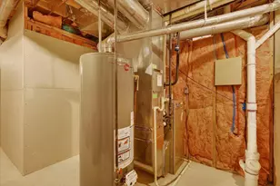 6723 Gran Via Dr NE, Rockford, MI 49341 - Photo 34