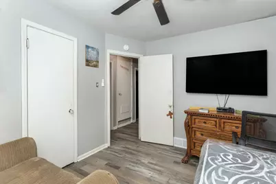 20211 Rosemont Avenue, Detroit, MI 48219 - Photo 12