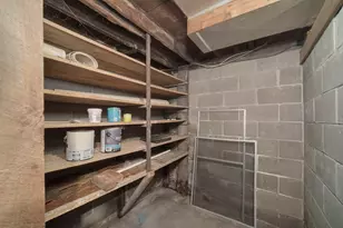 356 3rd St, Manistee, MI 49660 - Photo 20