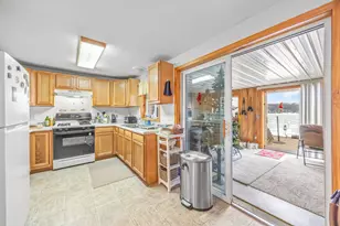 9577 Shore Dr, Mecosta, MI 49332 - Photo 36