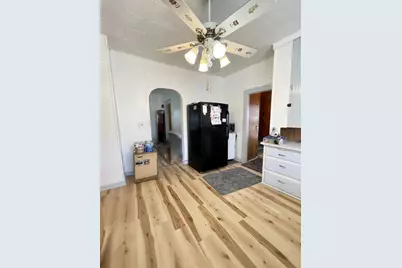 806 E Loomis Street, Ludington, MI 49431 - Photo 10