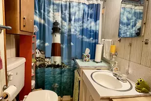 806 E Loomis St, Ludington, MI 49431 - Photo 20