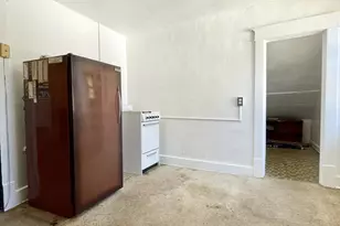 806 E Loomis St, Ludington, MI 49431 - Photo 32