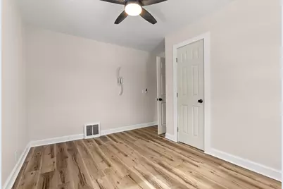 7349 Red Arrow Highway, Watervliet, MI 49098 - Photo 10