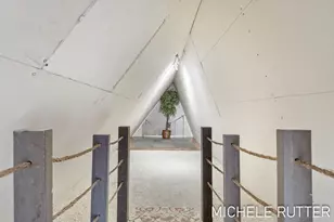 1399 Woodfield Dr, Zeeland, MI 49464 - Photo 16