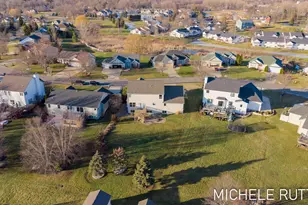 1399 Woodfield Dr, Zeeland, MI 49464 - Photo 14