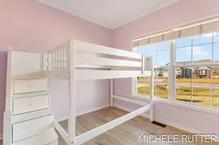 1399 Woodfield Dr, Zeeland, MI 49464 - Photo 10