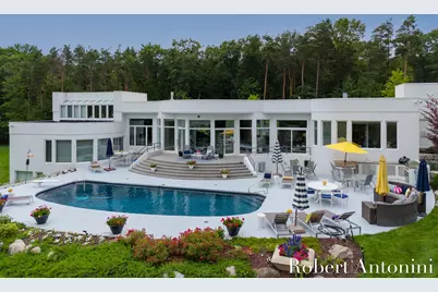 1835 Linson Court SE, Grand Rapids, MI 49546 - Photo 1