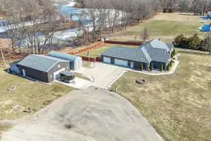 17700 Brad Ln, Three Rivers, MI 49093 - Photo 14