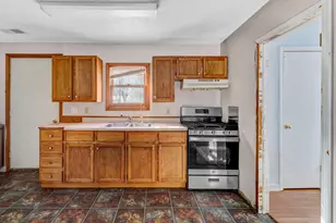 1323 Catherine Ave, Muskegon, MI 49442 - Photo 12