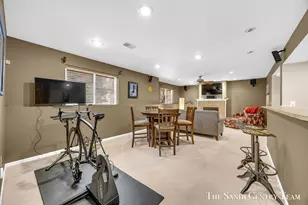 15308 Saddlebrook Ct, Grand Haven, MI 49417 - Photo 34