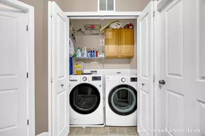 15308 Saddlebrook Court, Grand Haven, MI 49417 - Photo 30