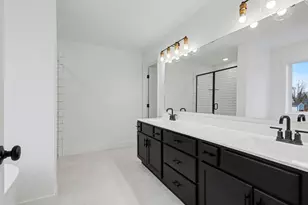 5125 Buxton Trl, Kalamazoo, MI 49009 - Photo 14