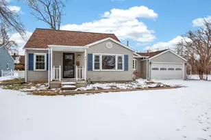 2311 Bryan St, Saint Joseph, MI 49085 - Photo 1