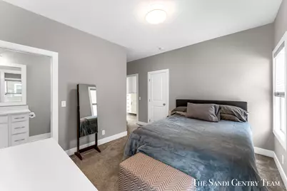 16517 Wickshire Place, Spring Lake, MI 49456 - Photo 20