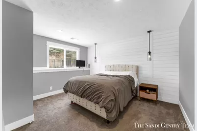 16517 Wickshire Place, Spring Lake, MI 49456 - Photo 38