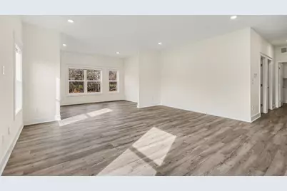 2785 W Cobblestone Court SE, Kentwood, MI 49512 - Photo 8