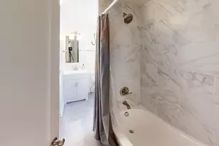 616 S Ashley St, Ann Arbor, MI 48103 - Photo 10