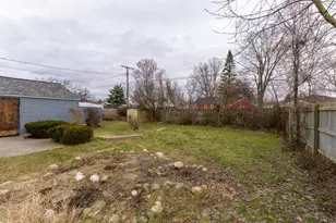 176 N 22nd Street N, Battle Creek, MI 49015 - Photo 32