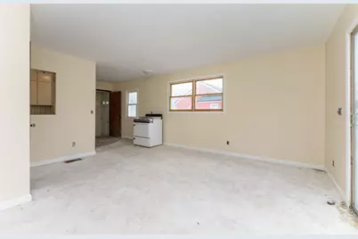 176 N 22nd Street N, Battle Creek, MI 49015 - Photo 20